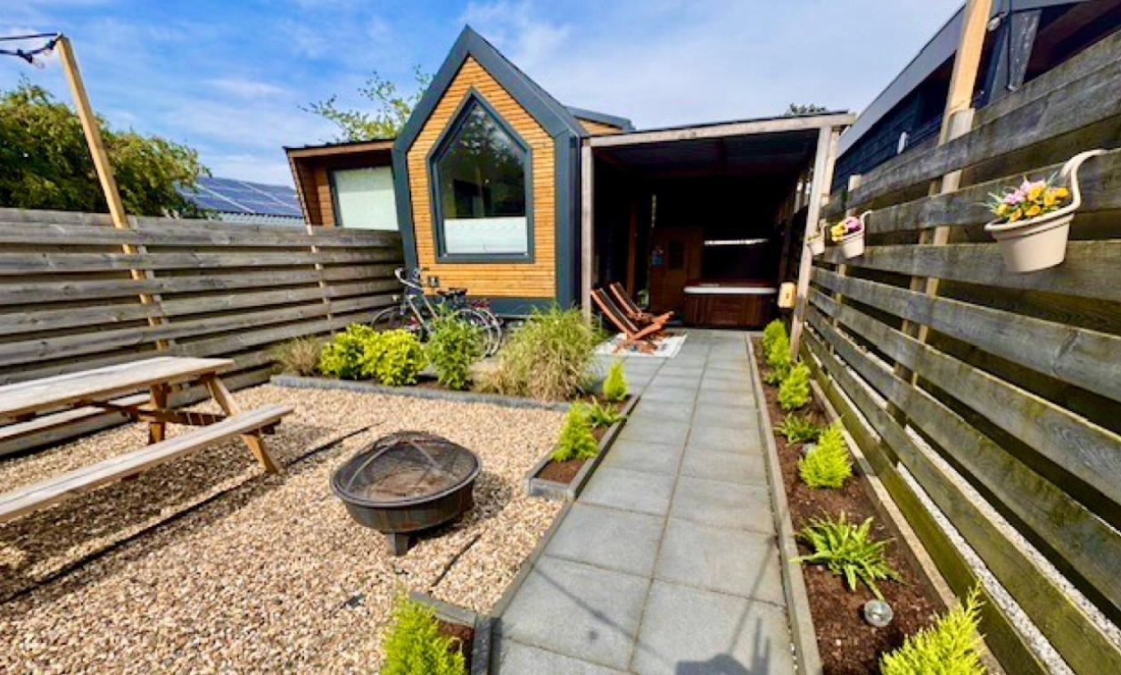 Tiny House With Sauna & Jacuzzi Near Amsterdam Vijfhuizen Exterior foto